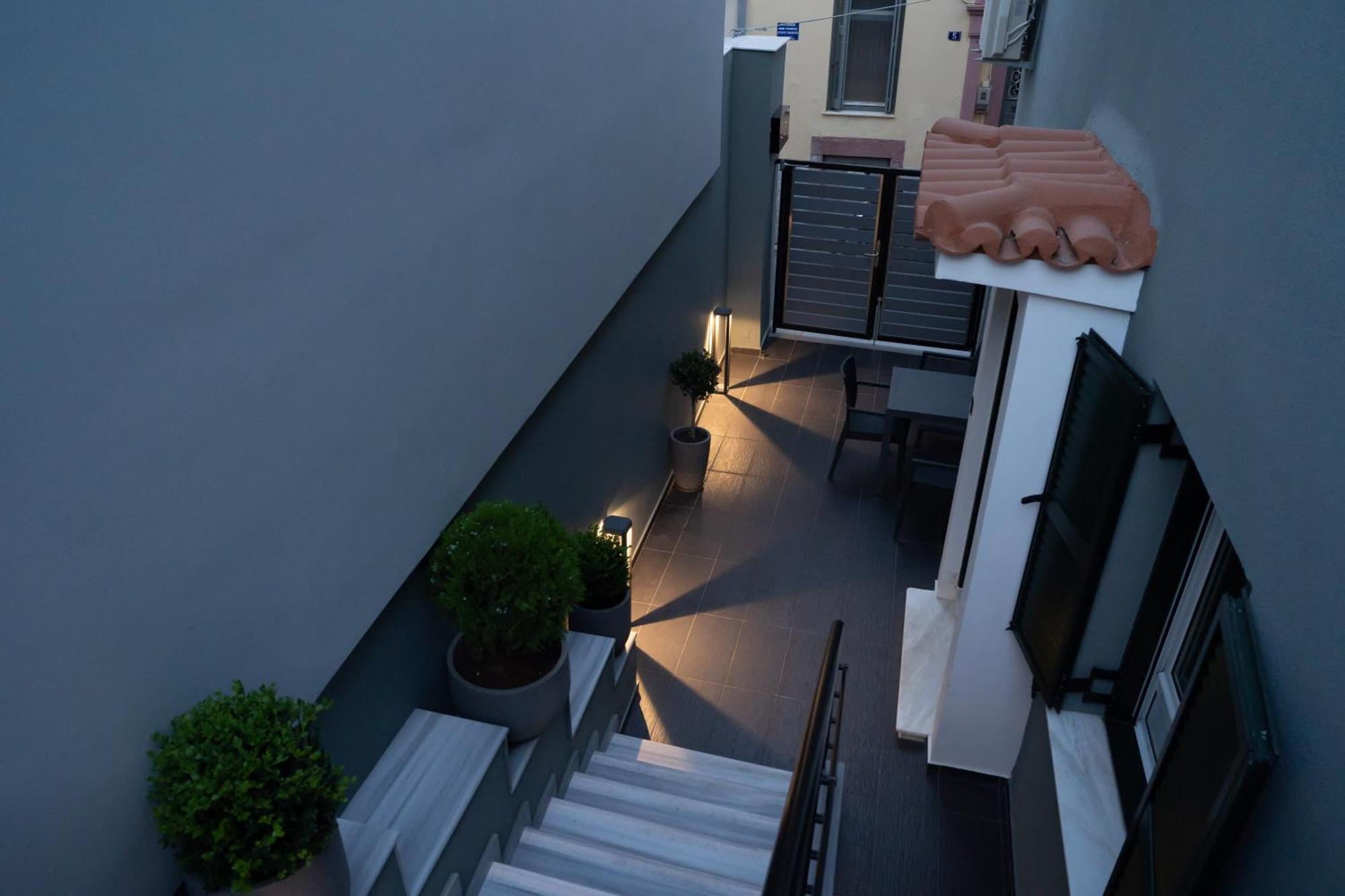 Agora Apartments Мітіліні Екстер'єр фото