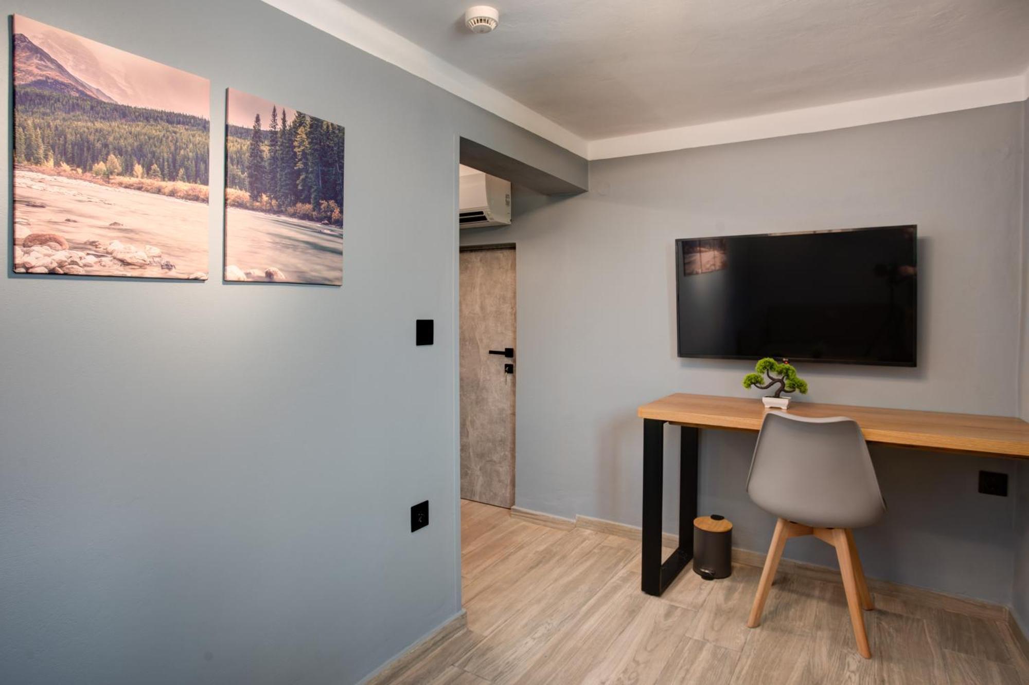 Agora Apartments Мітіліні Номер фото